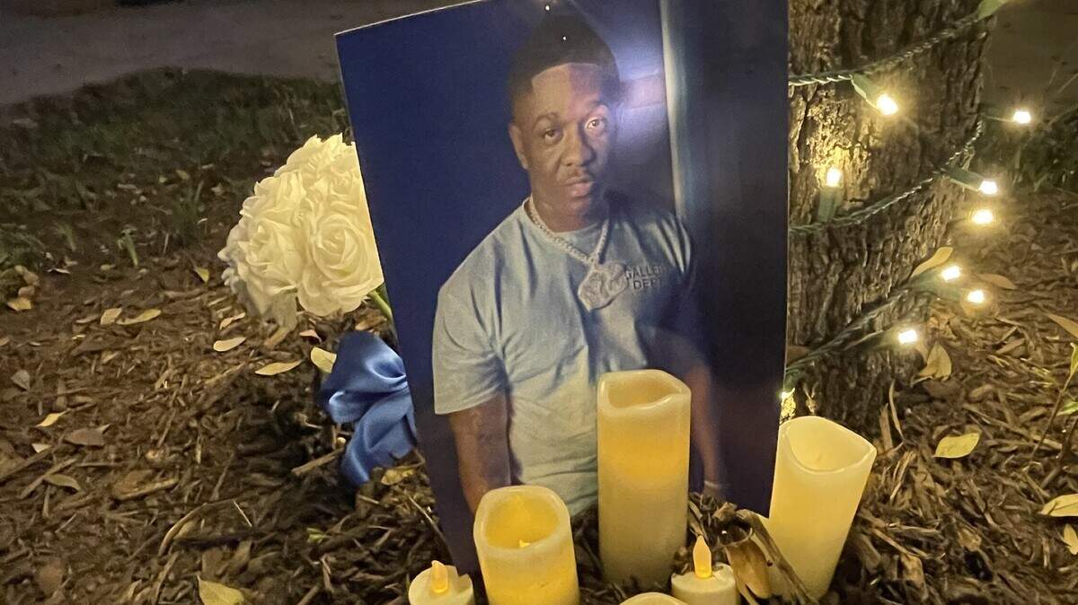 A memorial set up for Bryson Rodgers, a 29-year-old man killed in the 2900 block of Crockett Street in 2024, steps away from where the shooting occurred. Police said Karlove Palmer shot and killed Rodgers after an argument about Palmer dating one of Rodgers’ friends. A memorial set up for Bryson Rodgers, a 29-year-old man killed in the 2900 block of Crockett Street in 2024, steps away from where the shooting occurred. Police said Karlove Palmer shot and killed Rodgers after an argument about Palmer dating one of Rodgers’ friends.